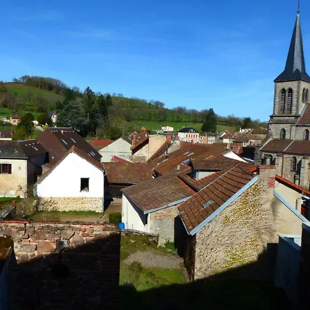 Holiday home Charmante Maison Familiale Avec Cour Fermee, Proche Randonnees Et Sites Naturels - Fr-1-489-277
