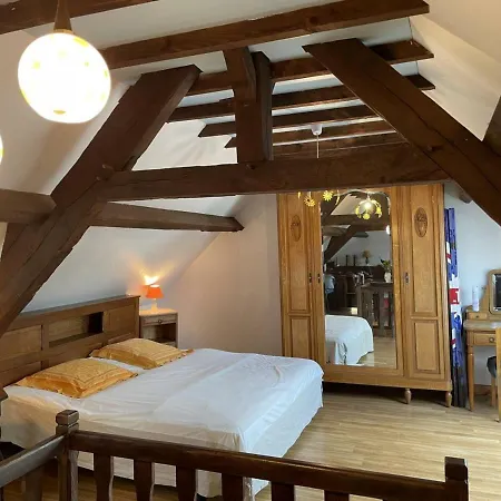 Charmante Maison Familiale Avec Cour Fermee, Proche Randonnees Et Sites Naturels - Fr-1-489-277 Holiday home *