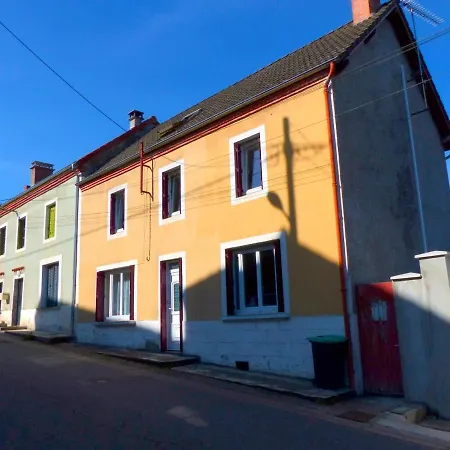 Holiday home Charmante Maison Familiale Avec Cour Fermee, Proche Randonnees Et Sites Naturels - Fr-1-489-277 *